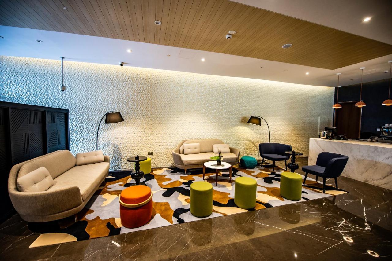 La Vie Gardens Hotel Apartments Dubai Bagian luar foto