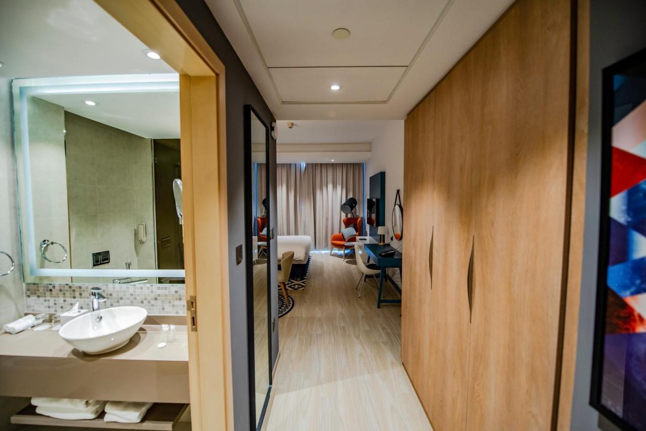 La Vie Gardens Hotel Apartments Dubai Bagian luar foto